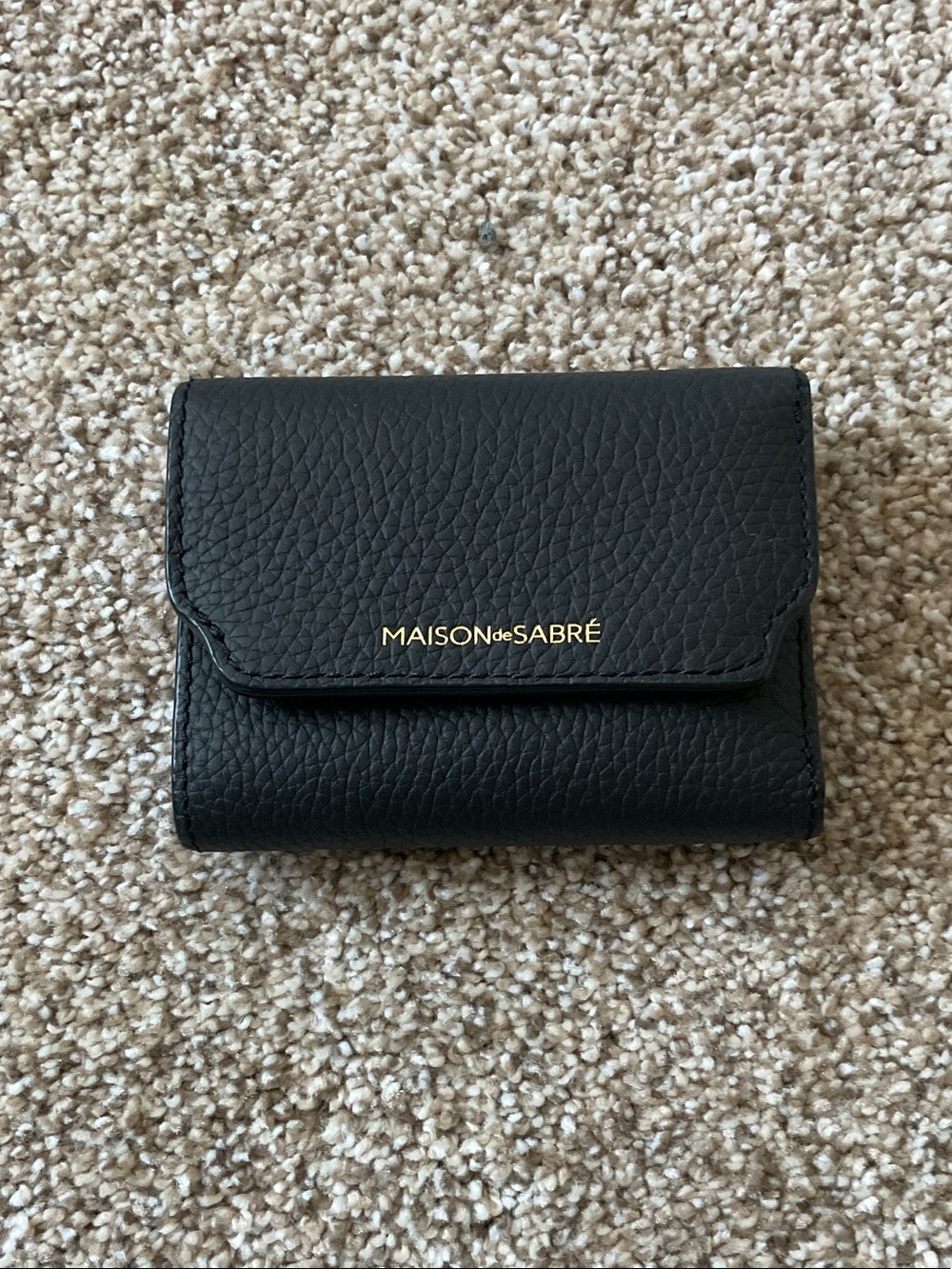 Maison de Sabre Leather Tri-Fold Wallet